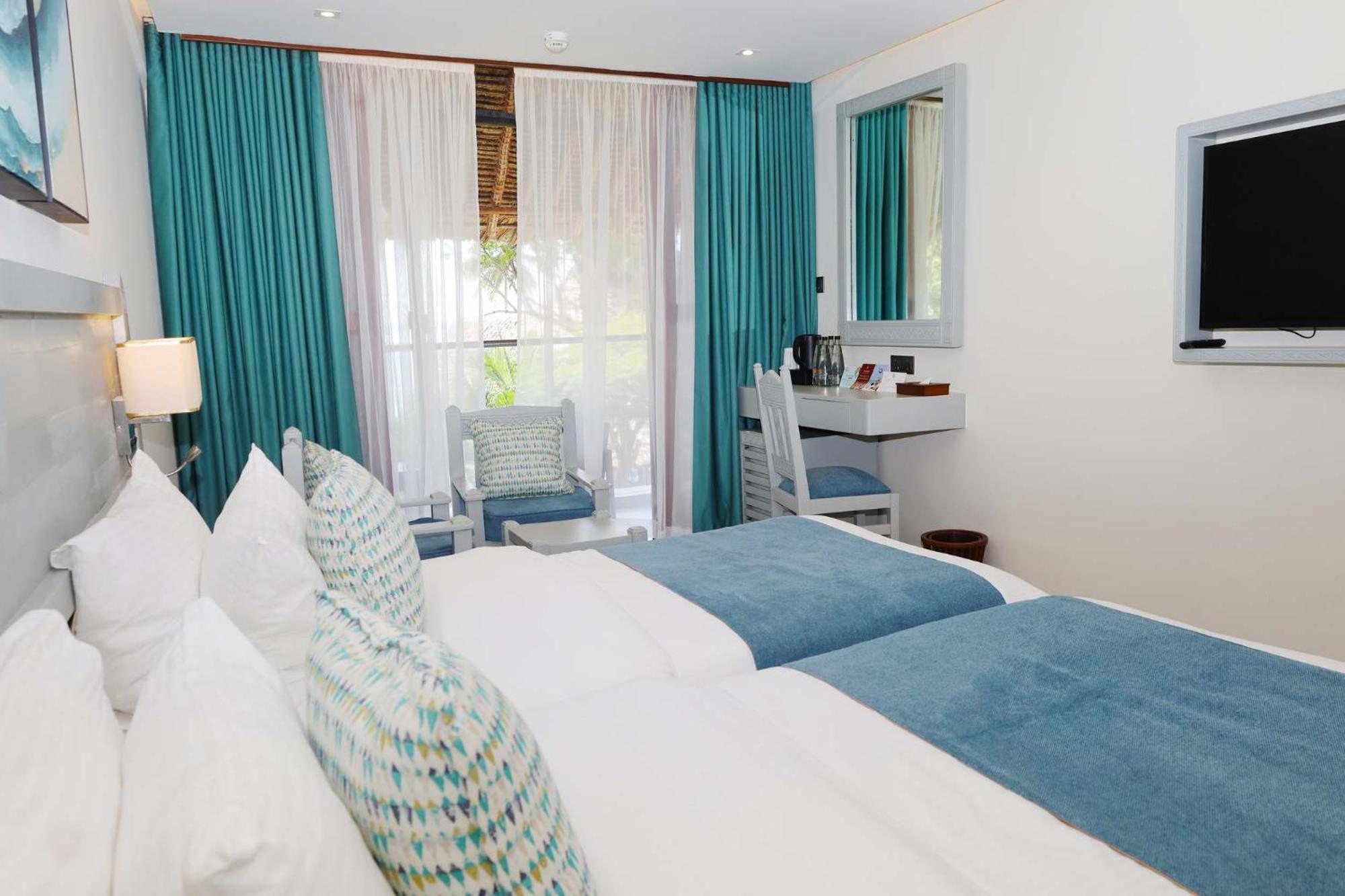 Baobab Beach Resort & Spa Diani Beach Eksteriør billede